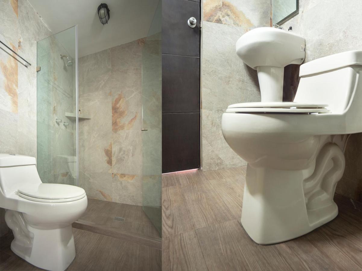 Hotel Adhoc Express Monterrey Zewnętrze zdjęcie